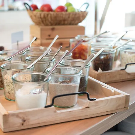 ホテル Seminaris Campushotel