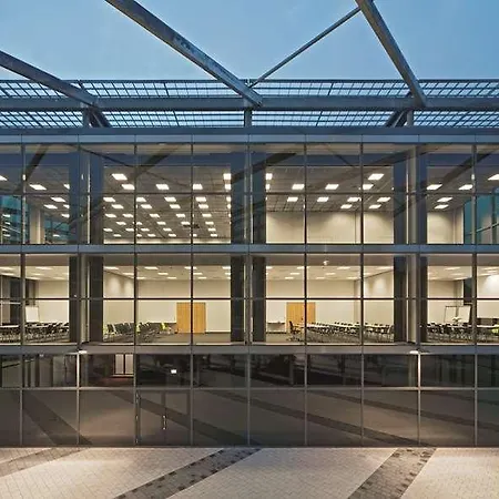 Seminaris Campushotel Hotel 4*