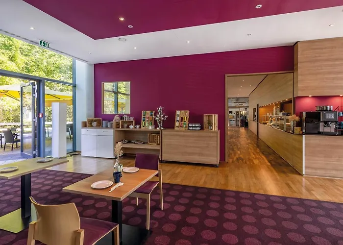 호텔 Seminaris Campushotel 4*