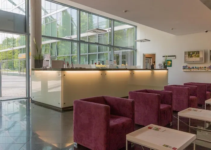 ホテル Seminaris Campushotel 4*