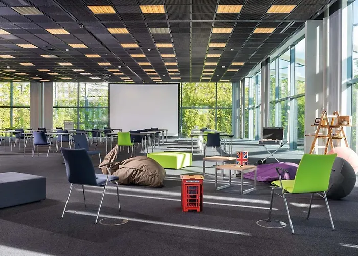 Hotel Seminaris Campushotel 4*