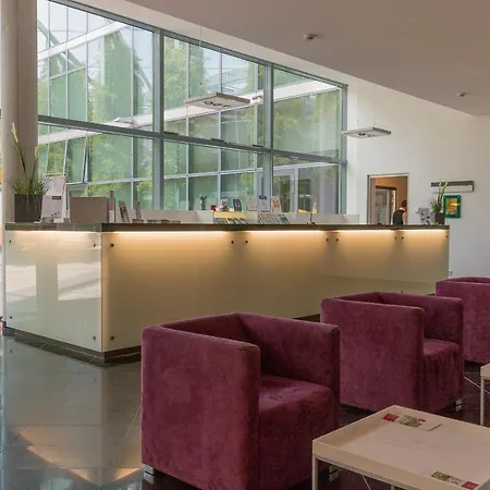 Hotel Seminaris Campushotel 4*