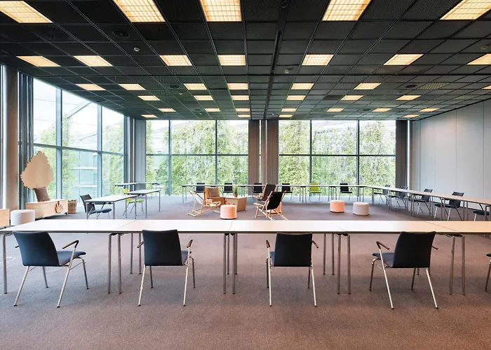 Hotel Seminaris Campushotel 4*